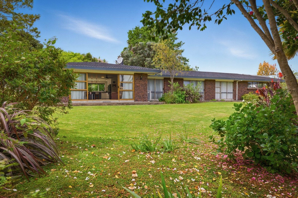 137 Boucher Avenue, Te Puke, Te Puke - Carousel 1