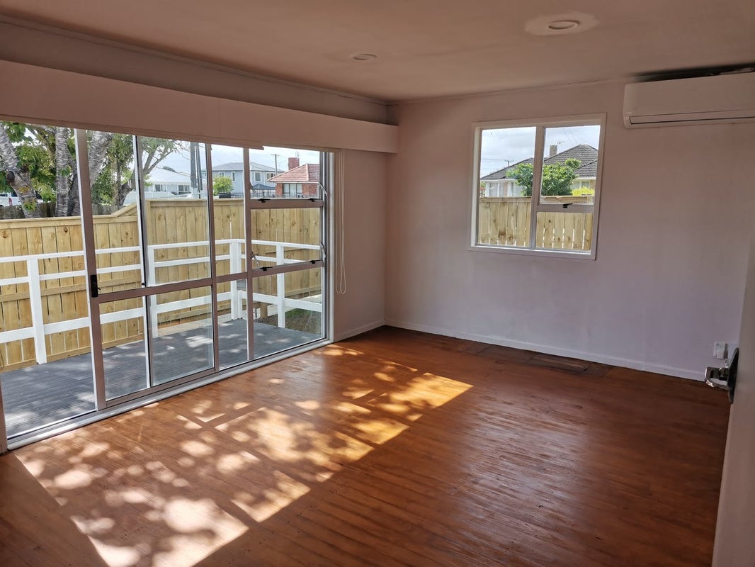 15A Rimu Road, Manurewa, Auckland - Carousel 2