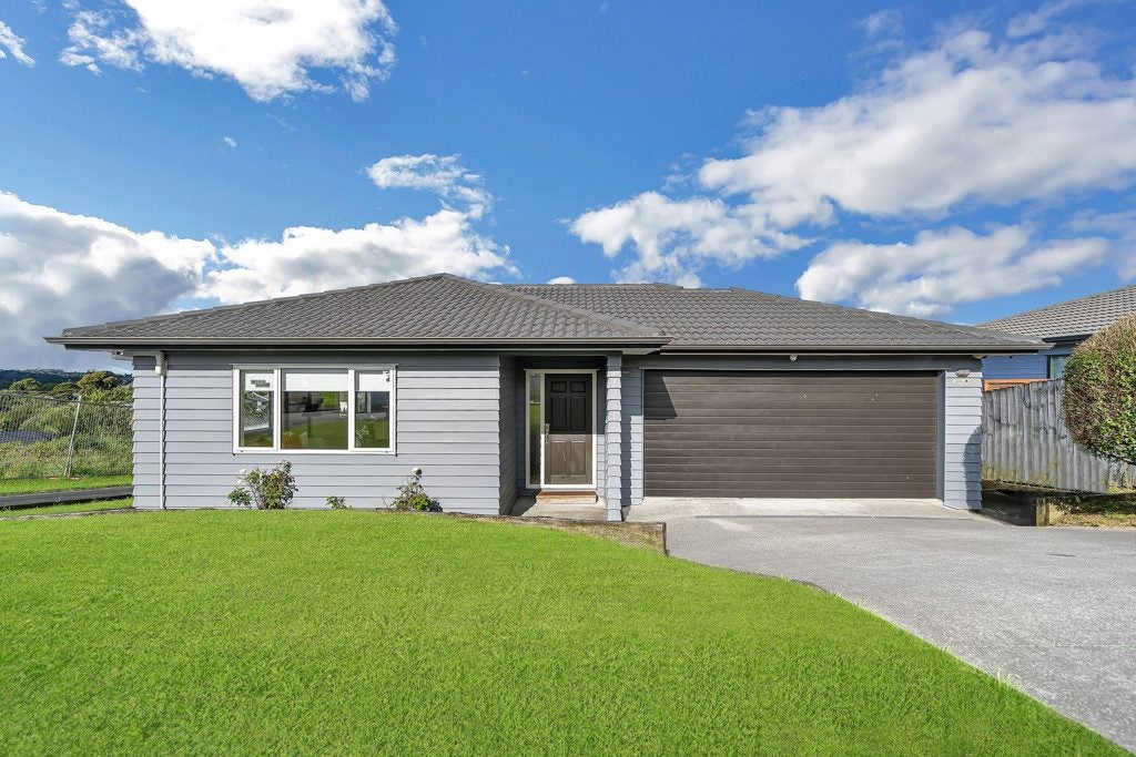 64 Mili Way South, Ranui, Auckland - Carousel 1