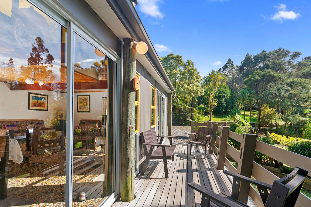 45 Daffodil Street, Titirangi, Auckland - Carousel 18