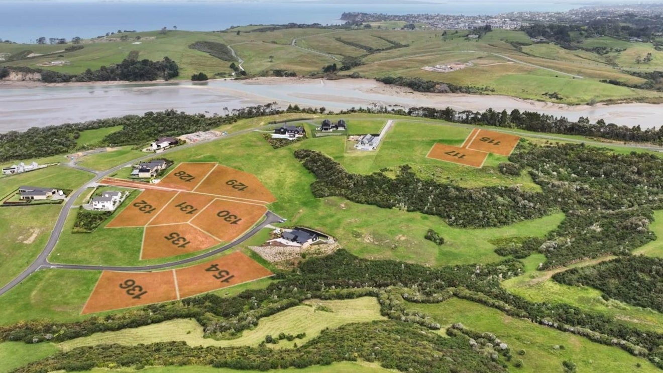 59 Taha Puke Road, Okura Bush, Silverdale - Carousel 1