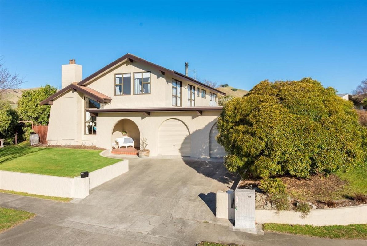 7 Hillcrest Avenue, Witherlea, Blenheim - Carousel 1
