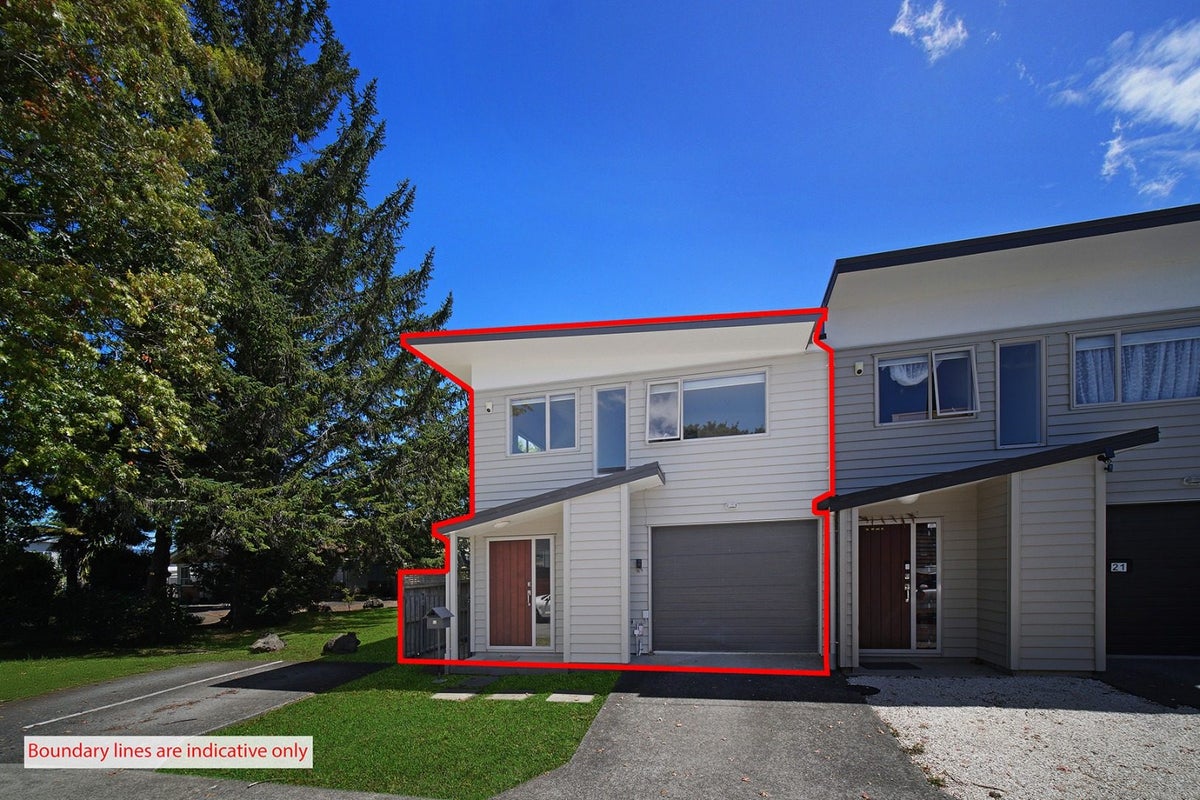 22/45A Swanson Road, Henderson, Auckland - Carousel 16