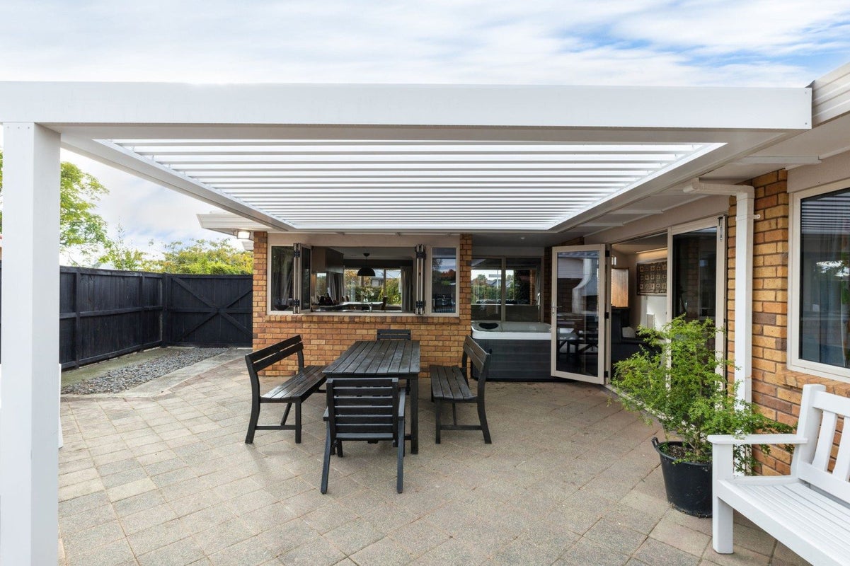 13 Spinnaker Drive, Flagstaff, Hamilton - Carousel 2