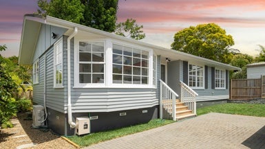 57A Weldene Avenue, Glenfield, Auckland - Carousel 1