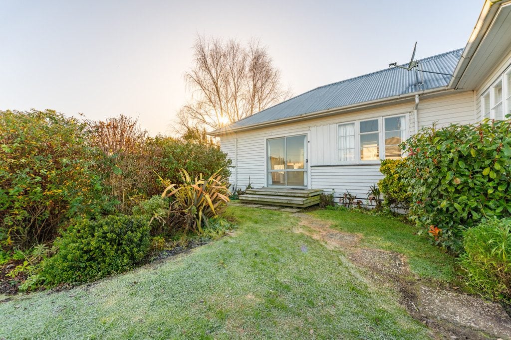 10 Thomas Street, Temuka - Carousel 1