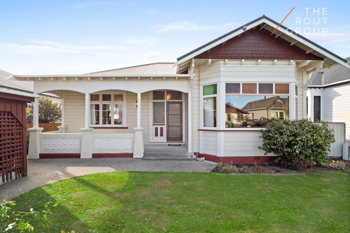 35 Grove Street, Saint Kilda, Dunedin - Carousel 1