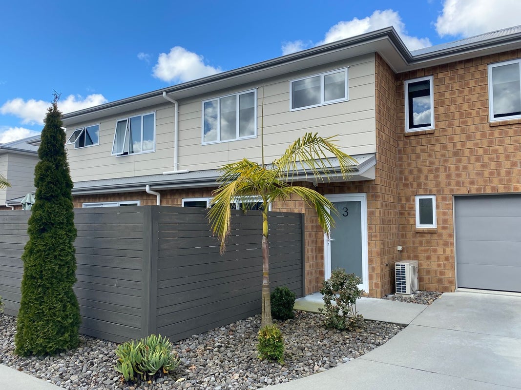 3/157 Ulster Street, Whitiora, Hamilton - Carousel 1