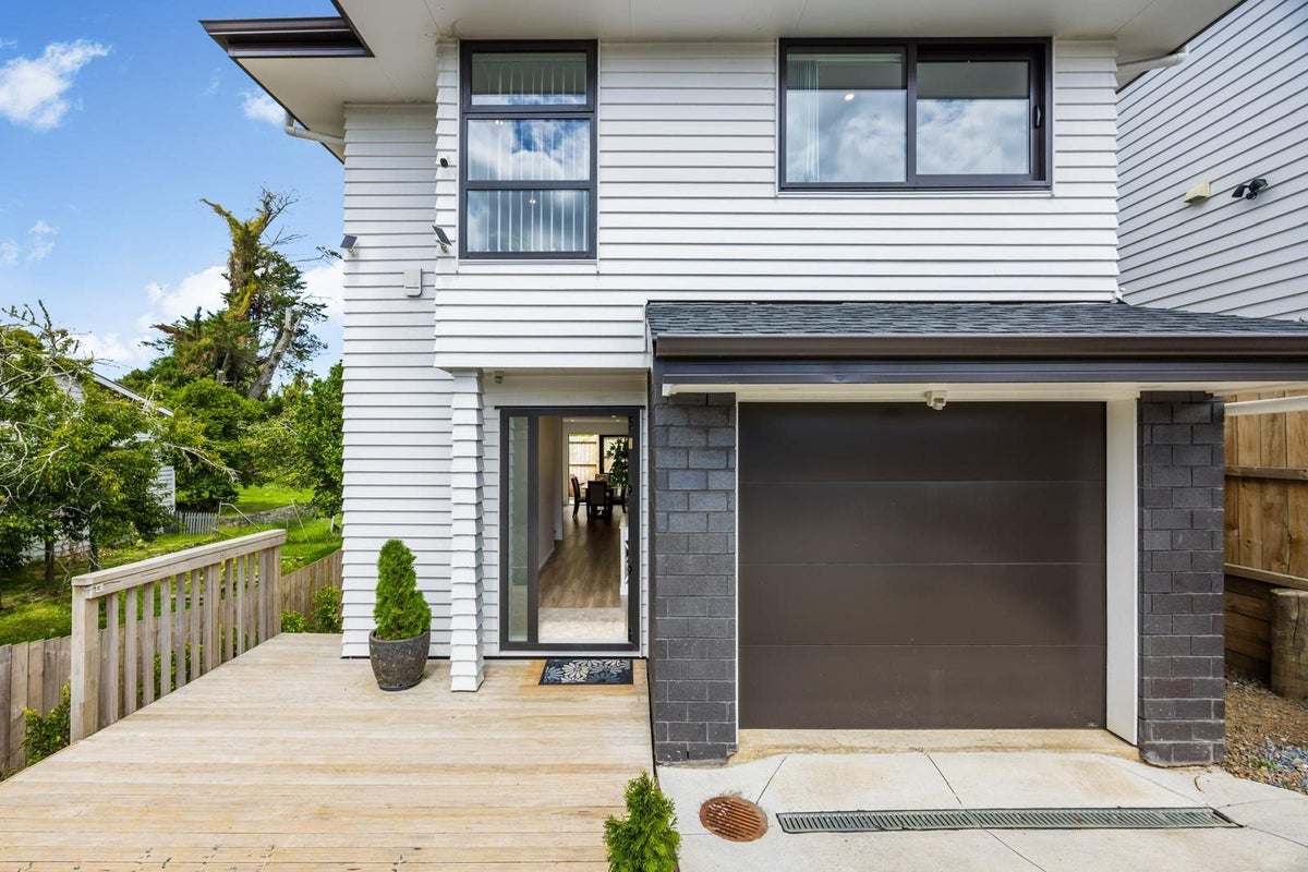 33 Tamaki Avenue, Otahuhu, Auckland - Carousel 2