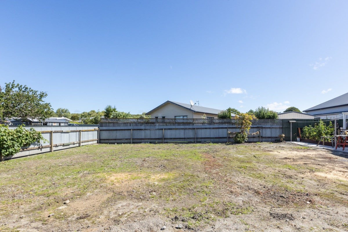 102A Murphy Road, Taradale, Napier - Carousel 6