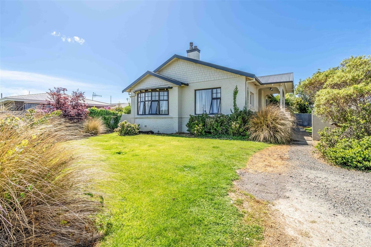 26 Moulson Street, Strathern, Invercargill - Carousel 1