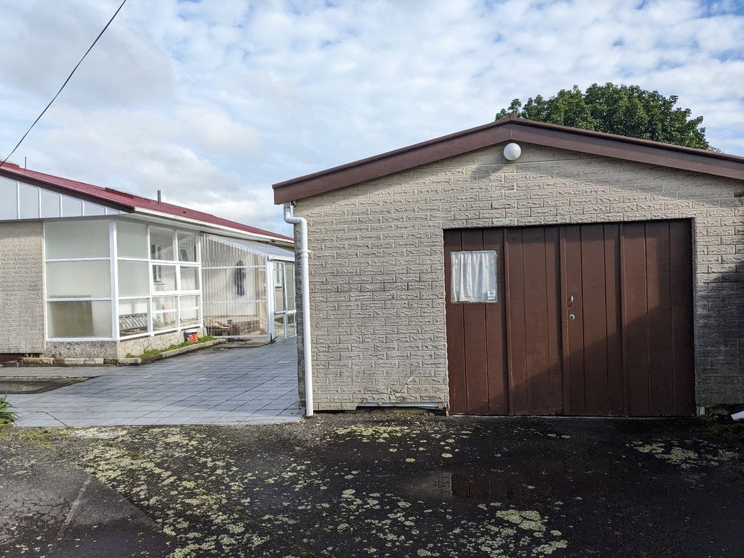 166 Carrington Street, Lower Vogeltown, New Plymouth - Carousel 2