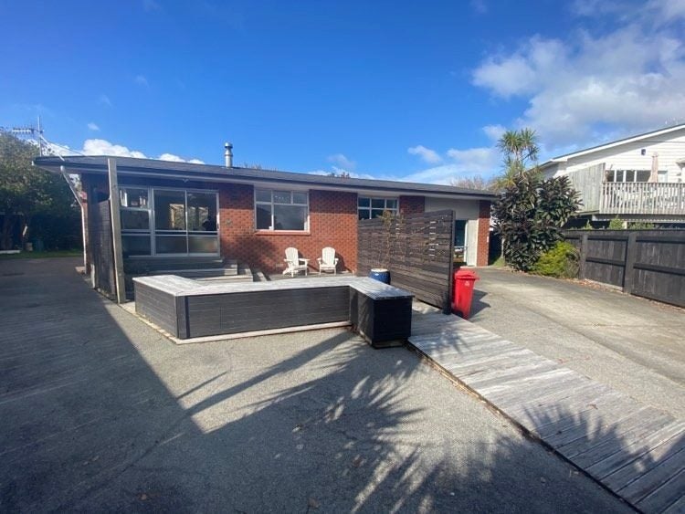 20 Island View Terrace, Waikanae Beach, Waikanae - Carousel 2