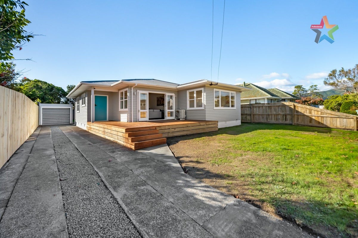 42 Frederick Street, Avalon, Lower Hutt - Carousel 1
