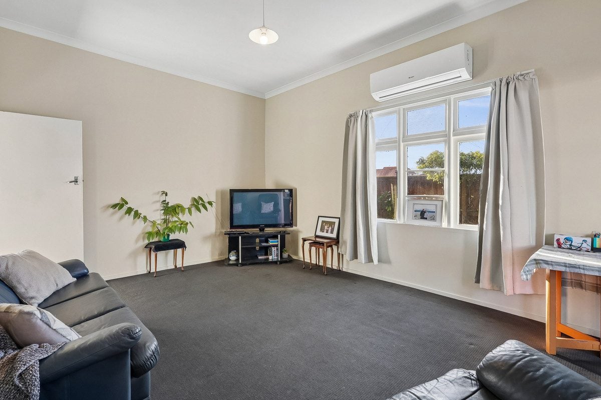 13 Richardson Street, Saint Kilda, Dunedin - Carousel 2