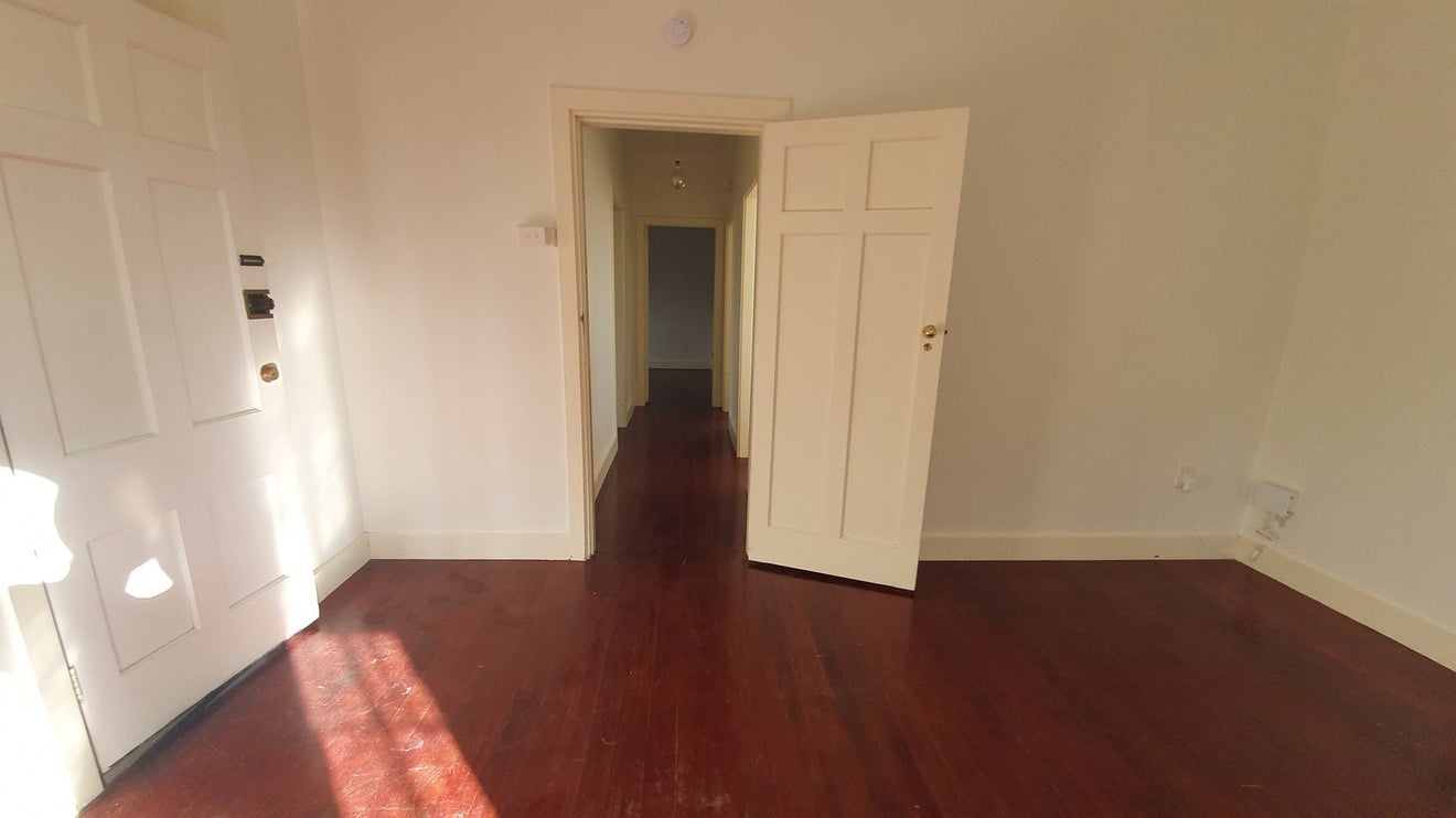 1/56 Beresford Street, Bayswater, Auckland - Carousel 17