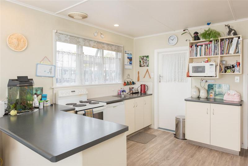 18 Howick Road, Redwoodtown, Blenheim - Carousel 2