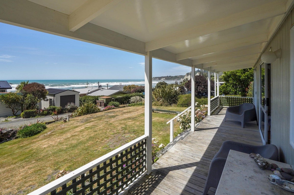 3 Tainui Rise, Gore Bay, Cheviot - Carousel 2