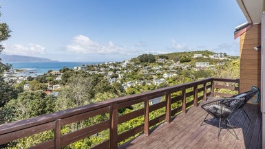 30 Wye Street, Island Bay, Wellington - Carousel 1