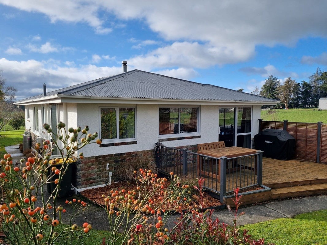46 Clinton Highway, Te Houka - Carousel 1