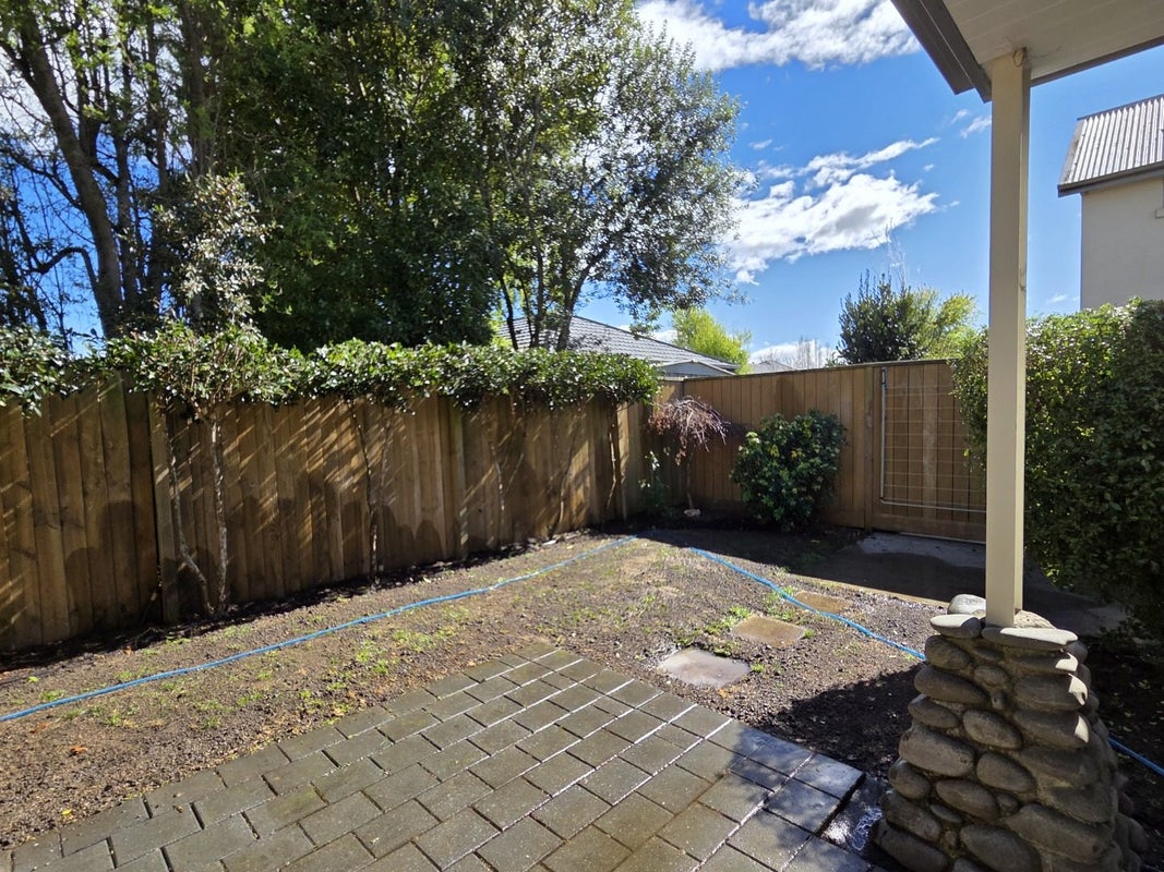 18 Waterford Avenue, Northwood, Christchurch - Carousel 17