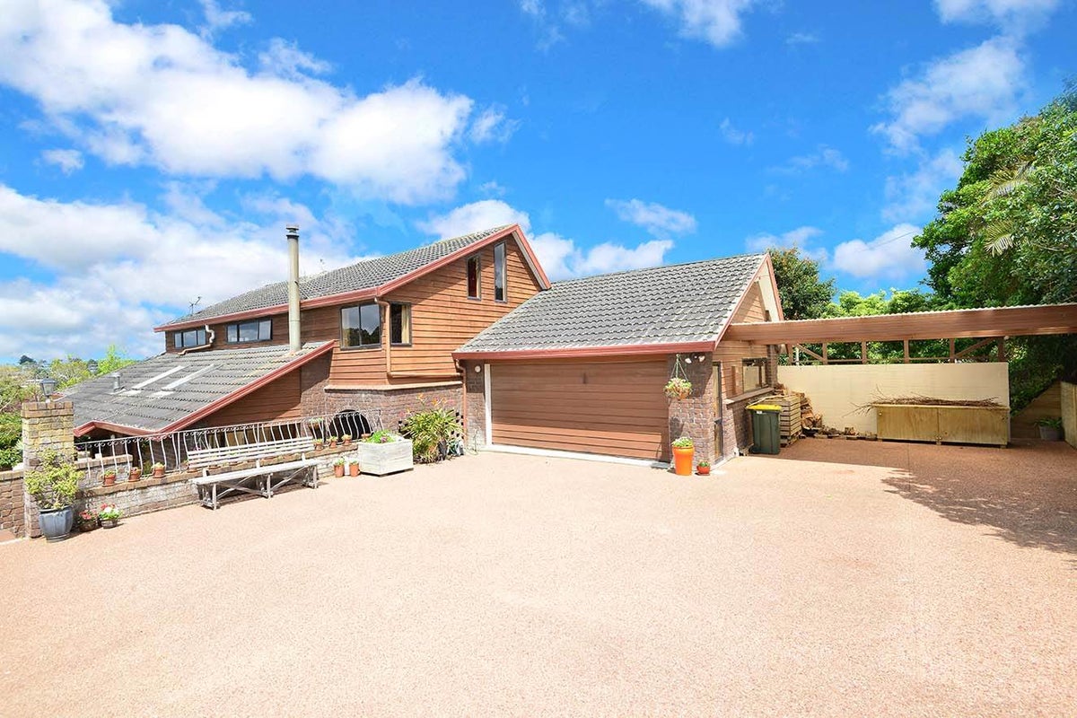 77 Swann Beach Road, Stanmore Bay, Whangaparaoa - Carousel 1