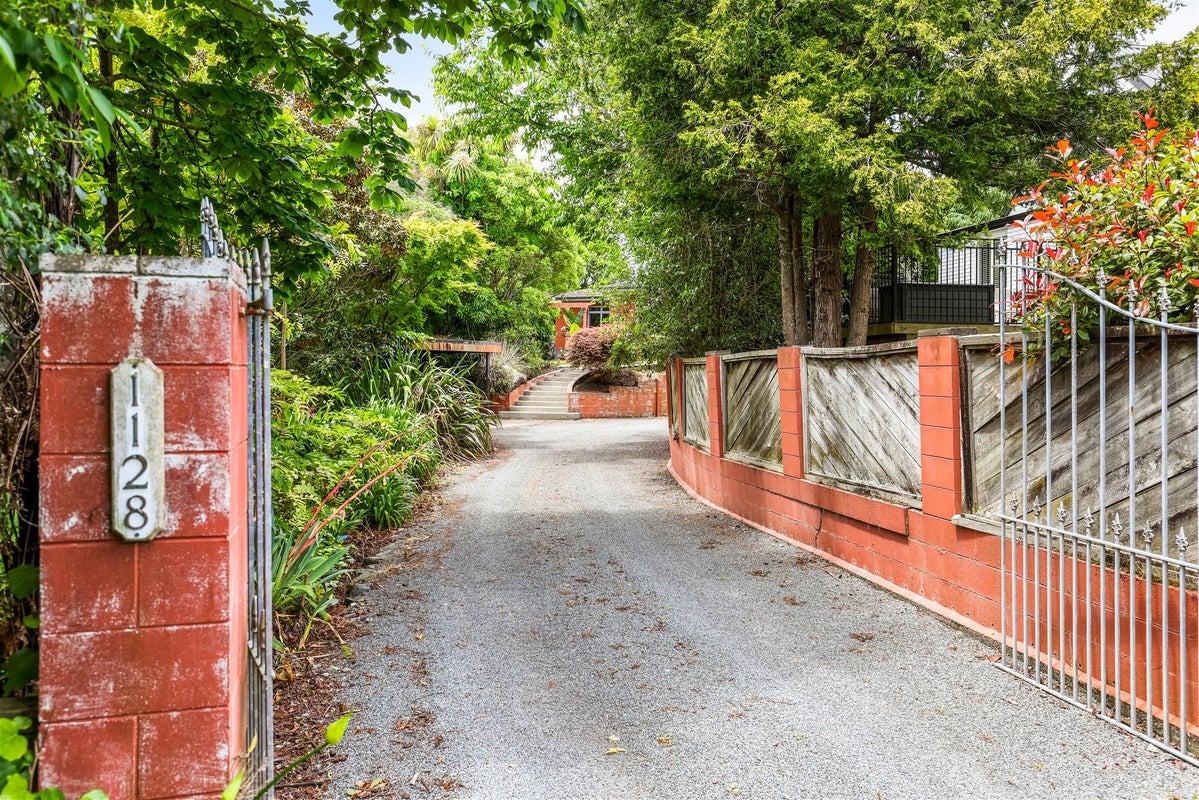 1128A River Road, Flagstaff, Hamilton - Carousel 1