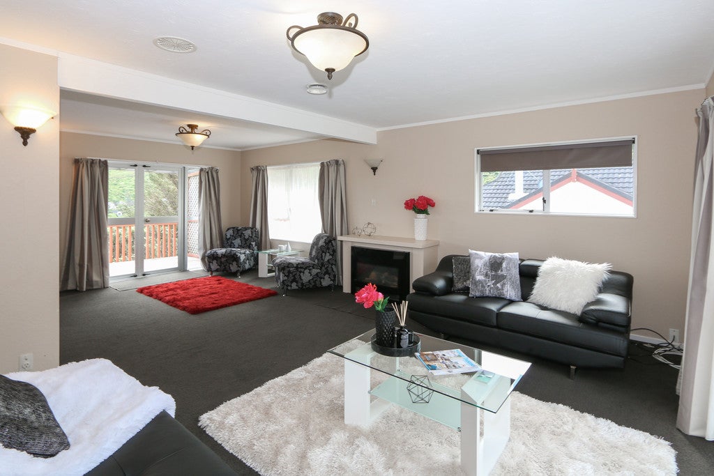 14 Gaya Grove, Ngaio, Wellington - Carousel 2