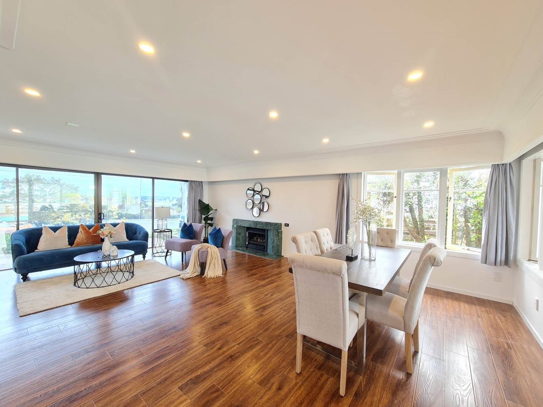 479 East Coast Road, Murrays Bay, Auckland - Carousel 2