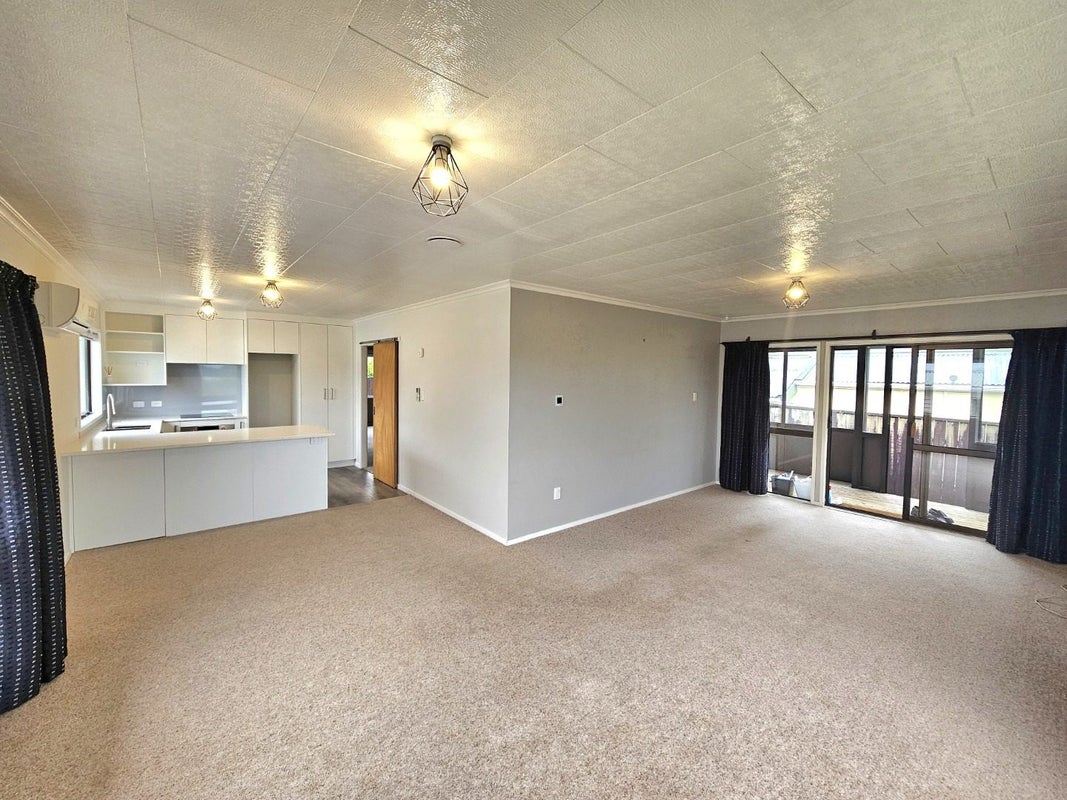 23 Humphries Street, Inglewood, Inglewood - Carousel 2