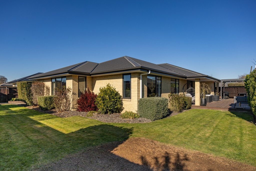47 Factory Road, Belfast, Christchurch City, Canterbury - Carousel 1