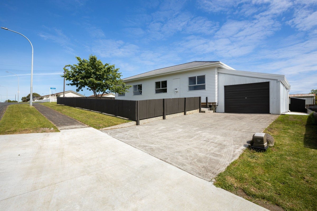 2 King Street, Ngaruawahia - Carousel 1