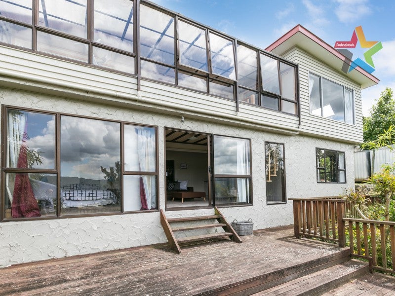 7B Gurney Road, Kelson, Lower Hutt - Carousel 2