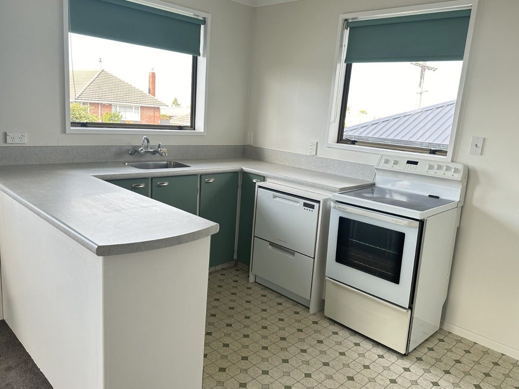25 Edward Street, Parkside, Timaru - Carousel 2