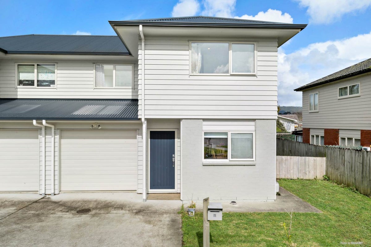 1 Apple Orchard Way, Sunnyvale, Auckland - Carousel 1