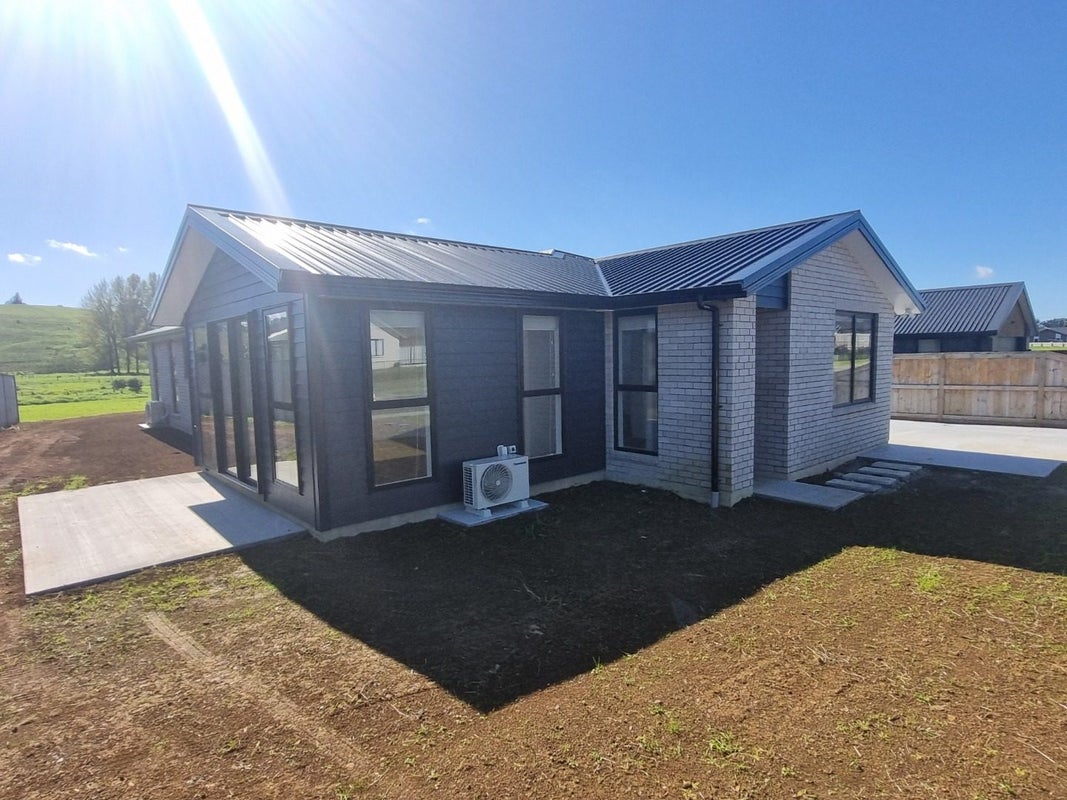 20 Harrison Drive, Tikipunga, Whangarei - Carousel 2