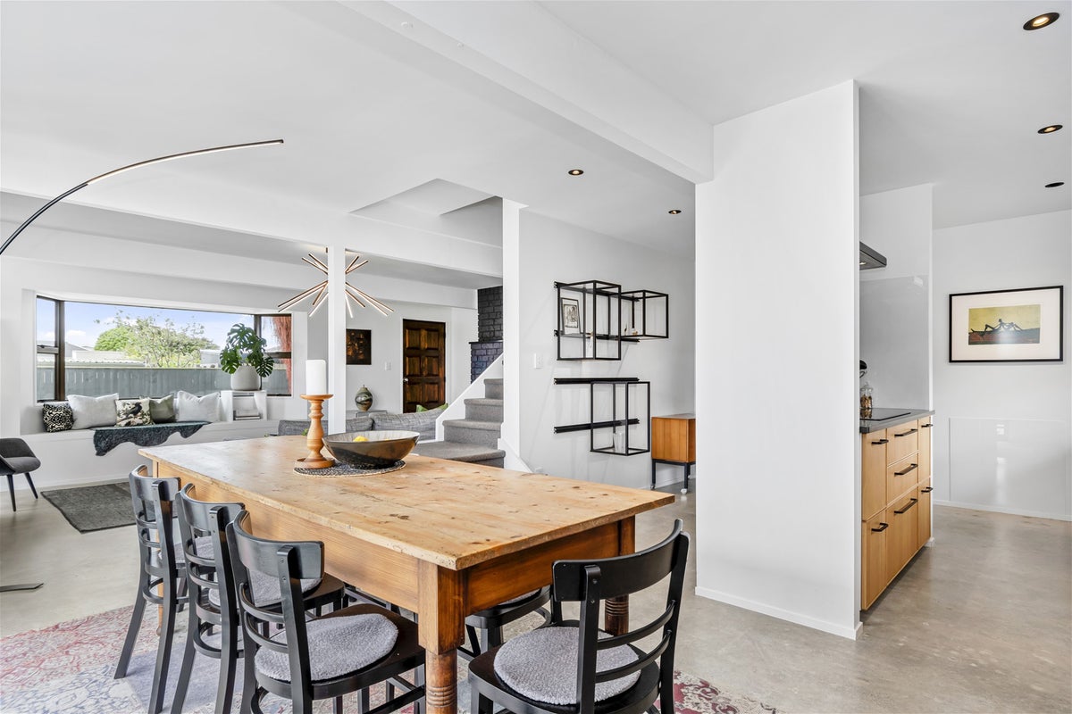 21 Linklater Avenue, Bellevue, Tauranga - Carousel 2