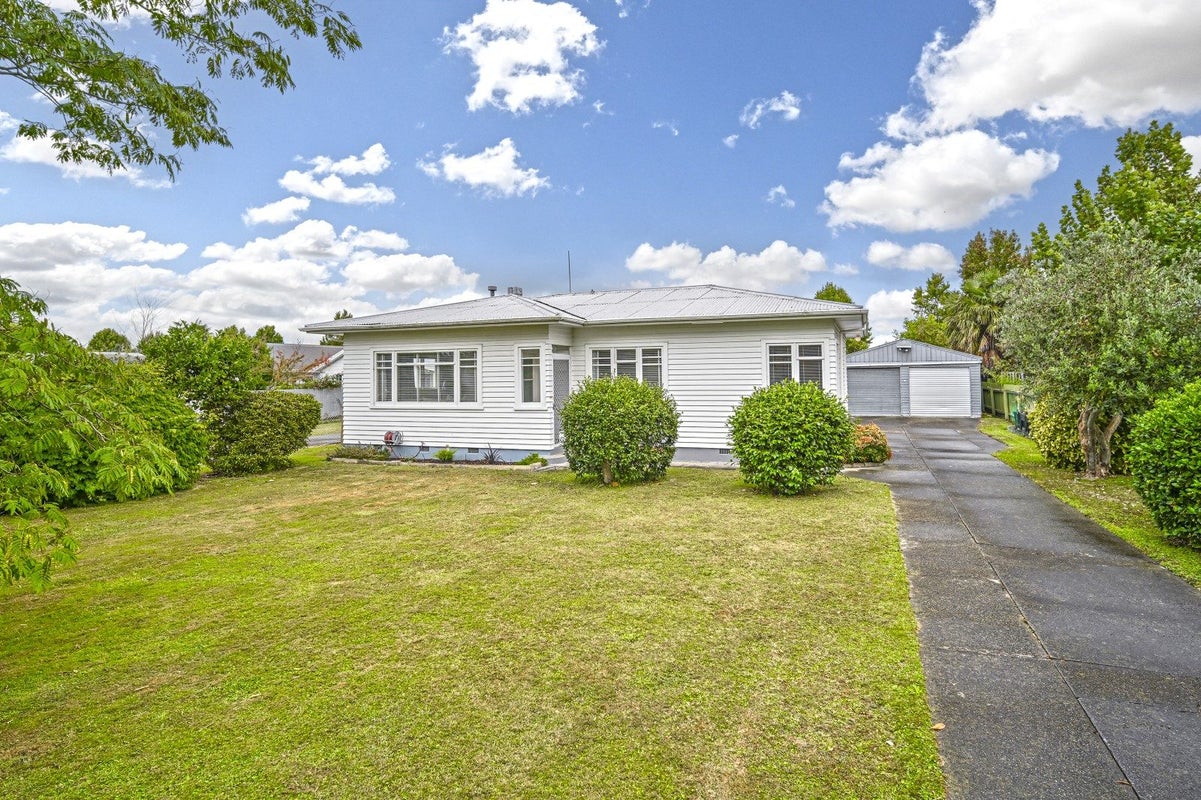 813 Lawrence Street, Akina, Hastings - Carousel 1