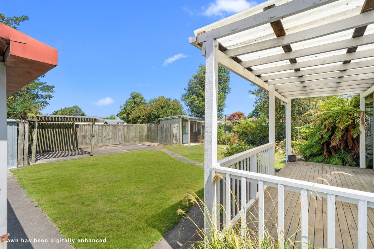 14 Dix Street, Wigram, Christchurch - Carousel 14
