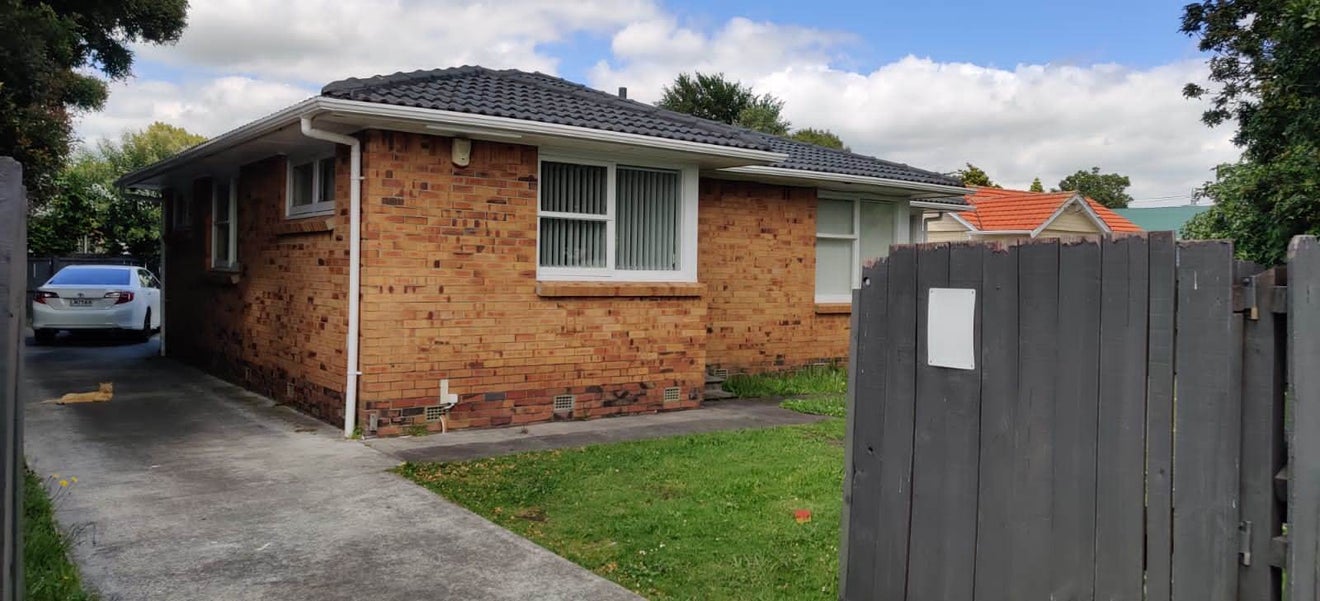 1/27 Manuroa Road, Takanini, Auckland - Carousel 2