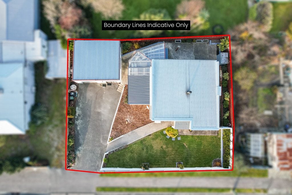17A Mersey Street, South Hill, Oamaru - Carousel 24