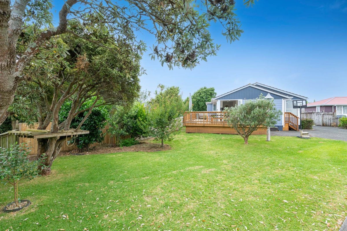 3/6 Fordyce Road, Parakai, Helensville - Carousel 2