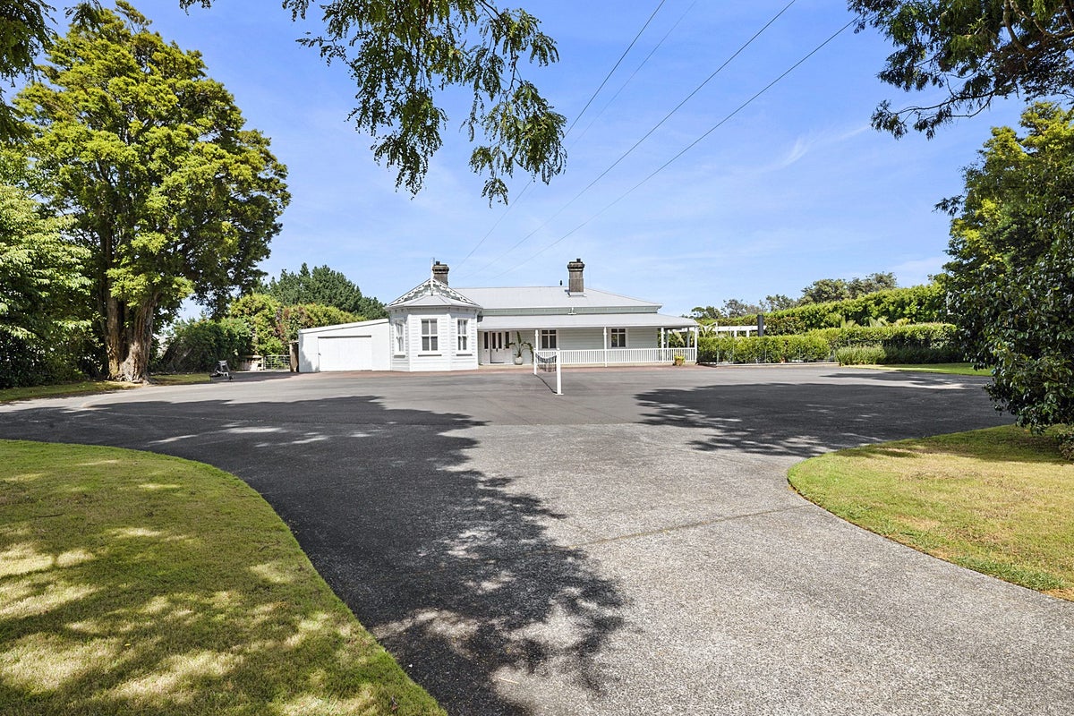 190 Smart Road, Hillsborough, New Plymouth - Carousel 29