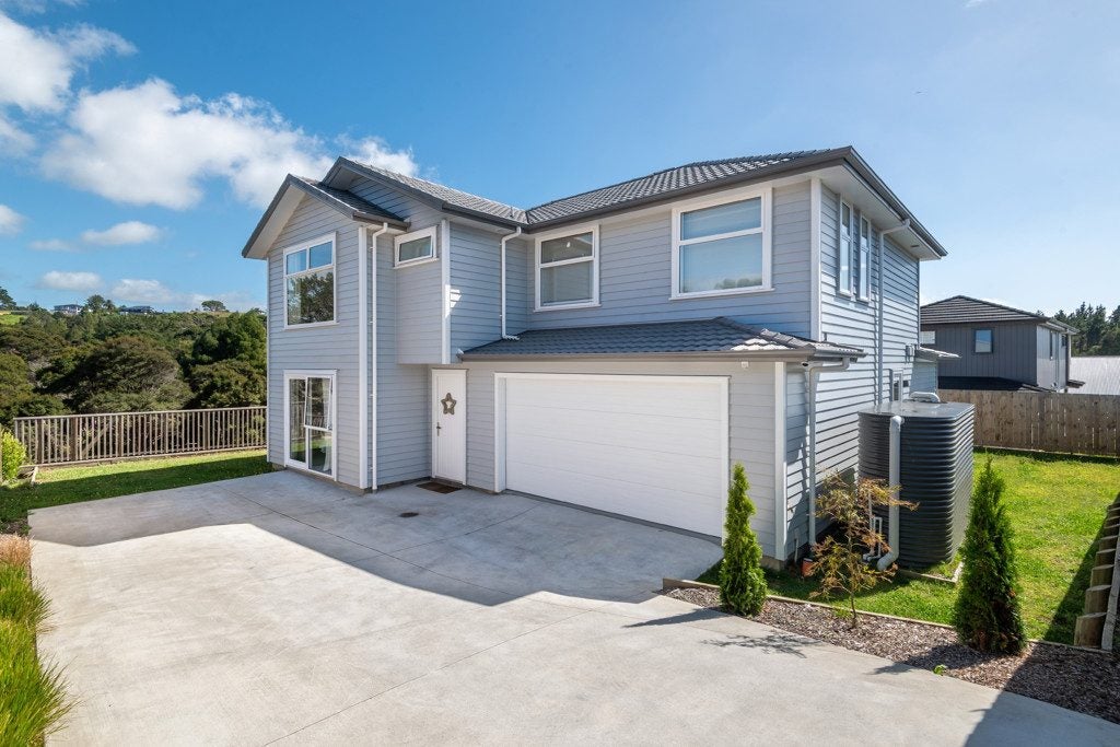 9 Kukupa Lane, Long Bay, Auckland - Carousel 1