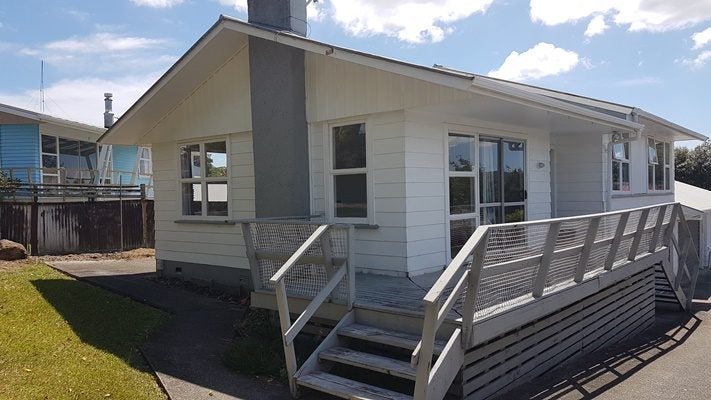 14 Wessex Street, Tikipunga, Whangarei - Carousel 1