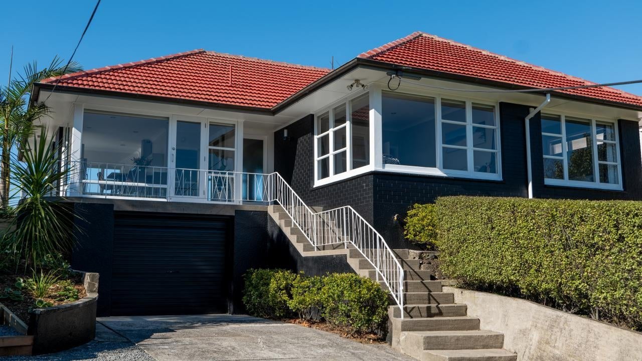 39 Sylvan Avenue, Northcote, Auckland - Carousel 2