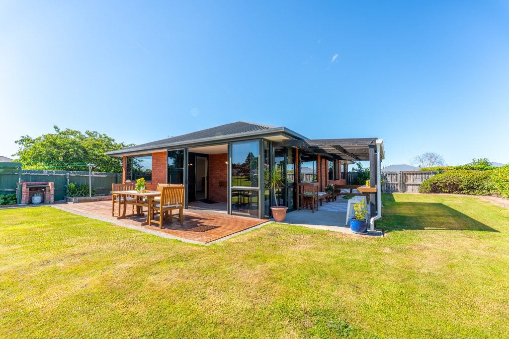 57 Pages Road, Marchwiel, Timaru - Carousel 1