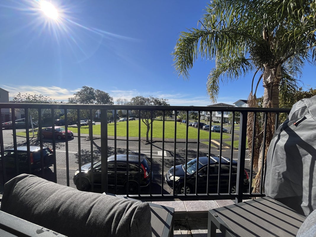 14/29 Haven Drive, East Tamaki, Auckland - Carousel 2