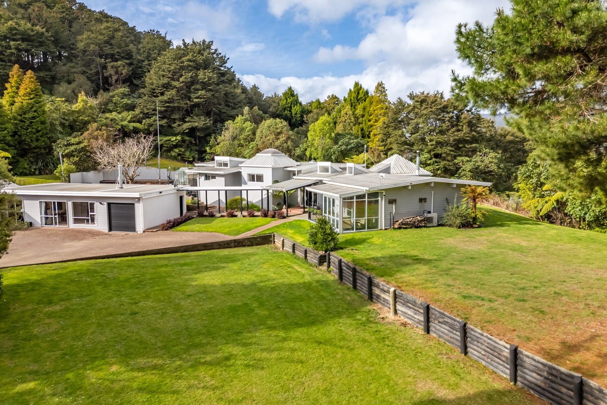 85 Gorrie Road, Mangaroa, Upper Hutt - Carousel 1