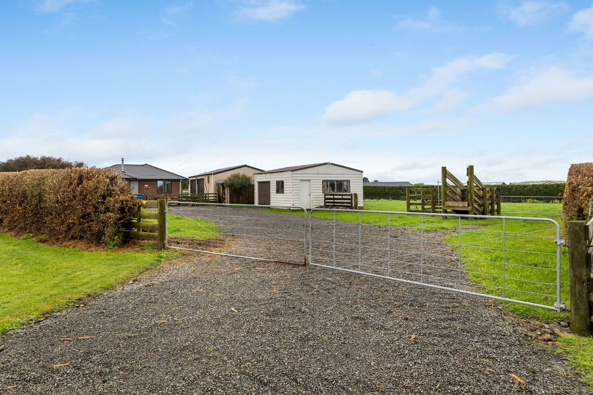 170 Katene Road, Hawera - Carousel 38